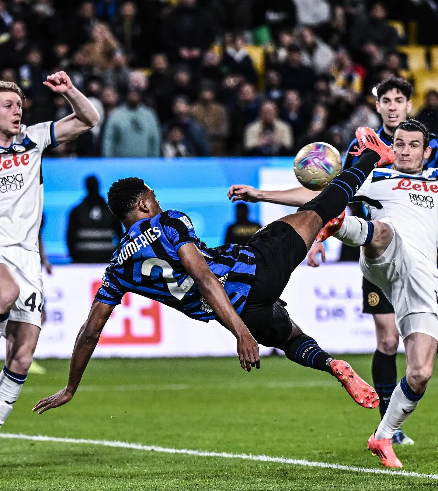 国际米兰发布备战花絮，冲刺阶段手感冰凉，欧联任务艰巨，轮换策略成焦点(乌克兰女兵拿炮弹紫薇)-pg麻将胡了